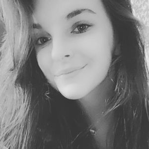 Meet your Posher, Izabel